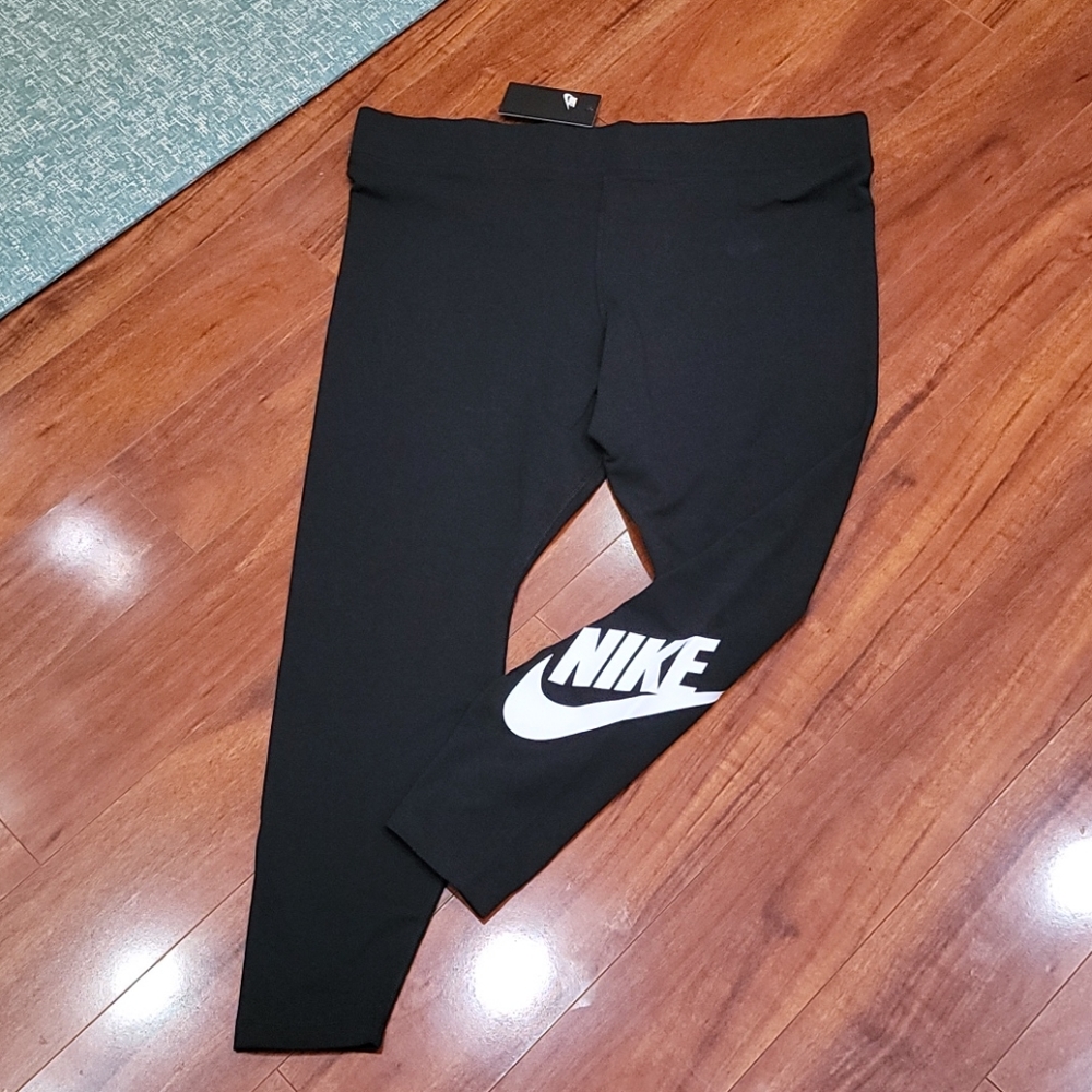NWT plus size Nike knit leggings - Picture 1 of 9